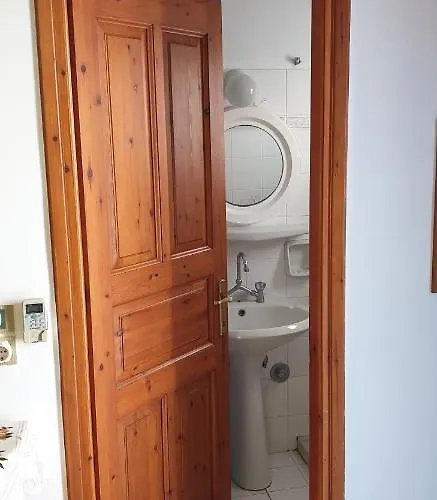 فندق Evi & Naxos City